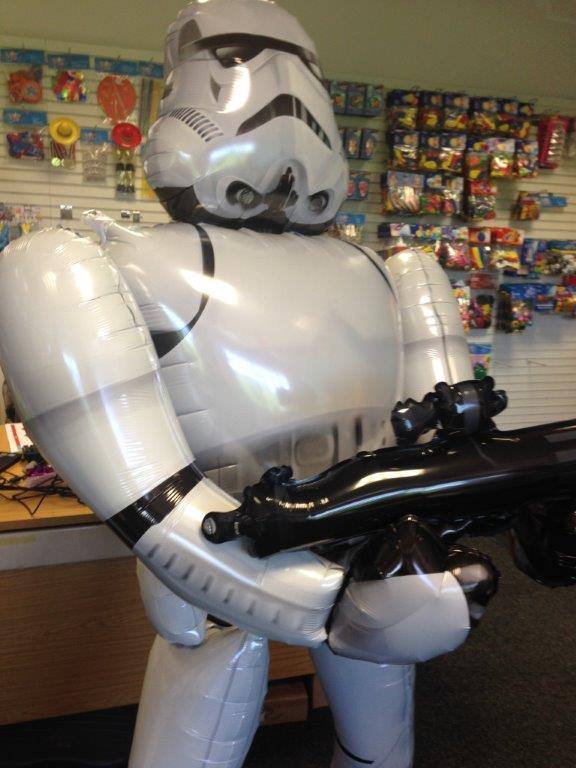 Star Wars Storm Trooper foliový balónek chodící 177cm x 83cm